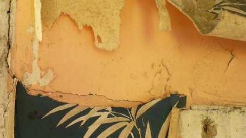 Stoned House - P1130508.jpg