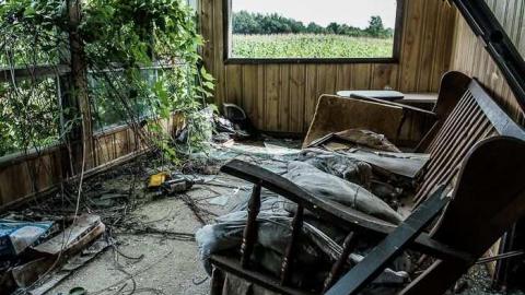 Wall Punchers - Beeton-is-Trashed-Big-Time52.jpg