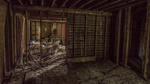 Still Sellin' - bradford urbex-9150.jpg