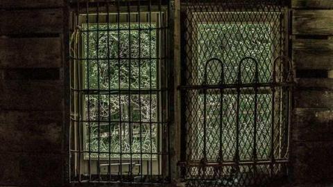 Nothing Changed - bradford urbex-9193.jpg