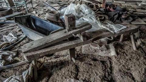 Nothing Changed - bradford urbex-9201.jpg