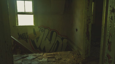 inside - Long-Island-in-Manotick100.png