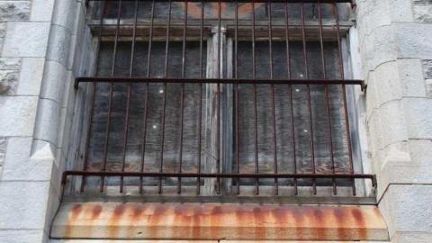 jail - Niagara-Falls-Police-Station44.jpg