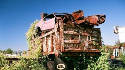 23/8/2013 - Auto-Wreckers58.jpg