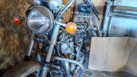 End of August 2013 - Nightingale-Farm-House-115.jpg