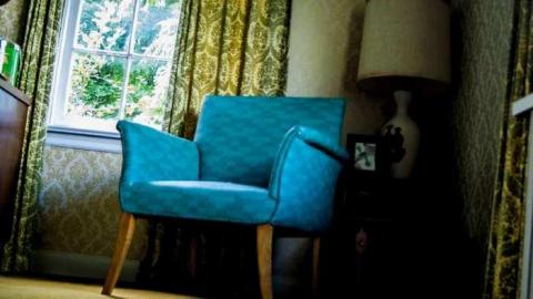 Photo from Lovely Gem