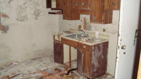 August 31st 2013 - Newburgh-Hotel2.jpg