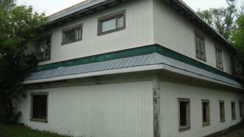 August 31st 2013 - Newburgh-Hotel10.jpg