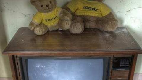 Everything Must Go - Holey-Sht6.jpg