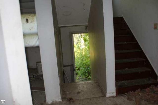 Musky House - in031.jpg