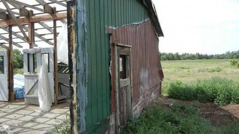 Farm pics - Abandoned15.jpg