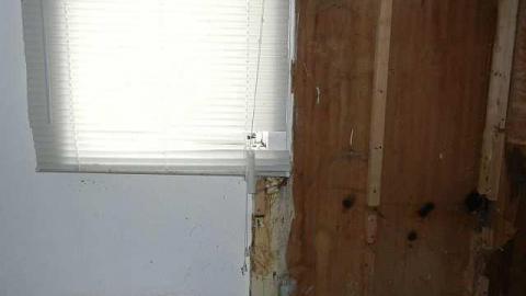 Farm pics - Abandoned10.jpg