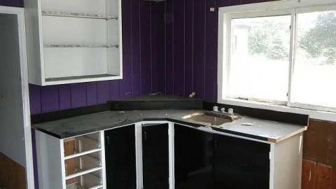 Farm pics - abandoned8.jpg