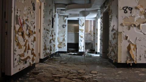 Climbing Walls - Hamilton-TB-Sanitorium75.jpg