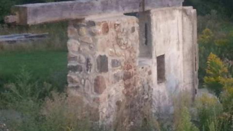 Summer 2013 - Jacksons-Point-Red-Barn-Inn3.jpg