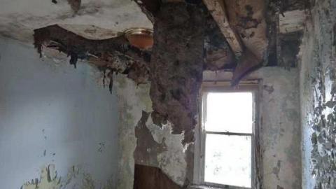 Aug 31 2013 - Old-Red-Near-Kings-Buffet19.jpg