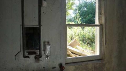 Aug 31 2013 - Old-Red-Near-Kings-Buffet25.jpg