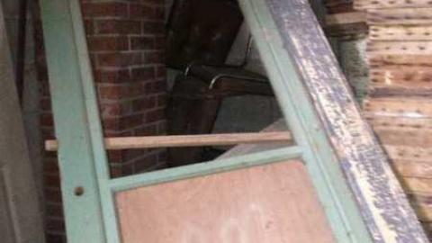 August 2013 - Old-House--Barns49.jpg