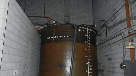 Robson-Lang Leathers - 48bigtank.jpg