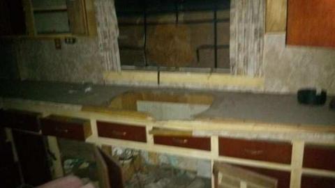 Aug 2013 - Optical-house42.jpg