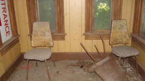 Hidden in the Bush - Cold-Rain22.jpg