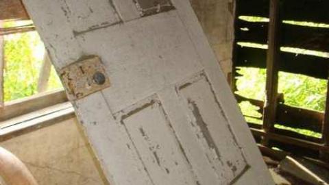 Hidden in the Bush - Cold-Rain26.jpg