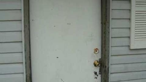 Small Odessa Building photo 3