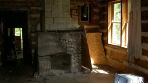 Breast implants tree - Letterkenny-ghost-town13.jpg