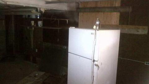 Sept. 13/2013 Visit - Empty-House-on-3rd5.jpg