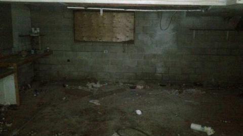 Sept. 13/2013 Visit - Empty-House-on-3rd6.jpg