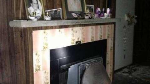 9/15/13, 9/16/13 - Abandoned-Cat-Lady-House217.jpg