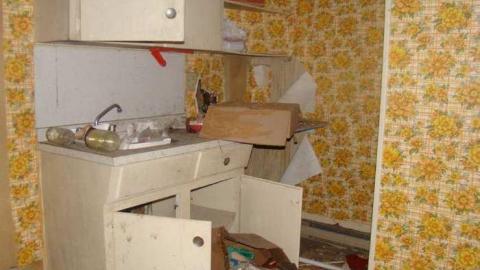 Failure to Comply - Christian-Hoover-House74.jpg