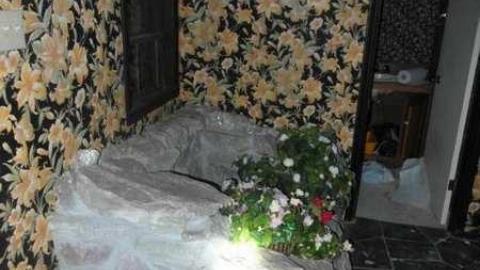 9/15/13, 9/16/13 - Abandoned-Cat-Lady-House90.jpg