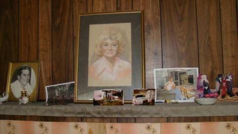 Ferndale Farms - Abandoned-Cat-Lady-House244.jpg