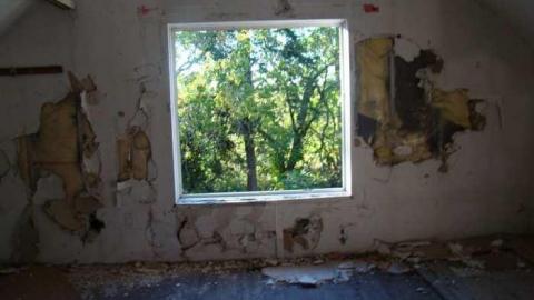 Photo from House By the Airport