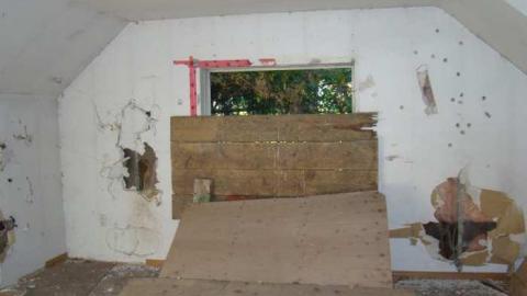 House By the Airport - Glanbrook51.jpg