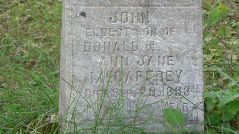 Poplar Dale Cemetery - Poplar-Dale-Cemetery8.jpg