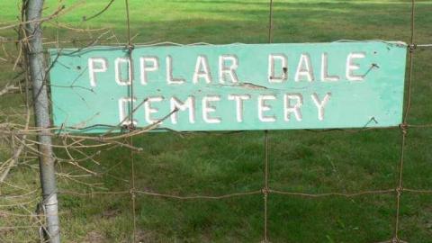 Poplar Dale Cemetery - Poplar-Dale-Cemetery9.jpg