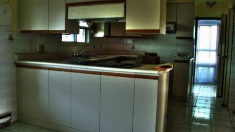 Kennedy Closure - 70s-Bungalow38.jpg