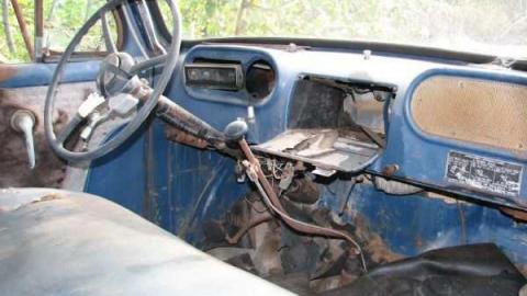 Azilda Wrecking Yard - Beautifully-Broken-(cars)7.jpg