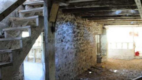 Sept 15 2013 - Old-Barn87.jpg