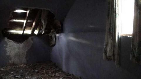 Empty and Lowe - doimage.jpg