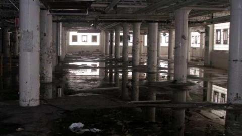 Sheezabig 09/2013 - McCormicks-Biscuit-Factory946.jpg