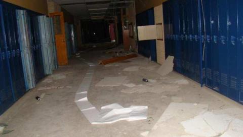 Very Active Sales Centre - Alderwood-Collegiate-Institute370.jpg