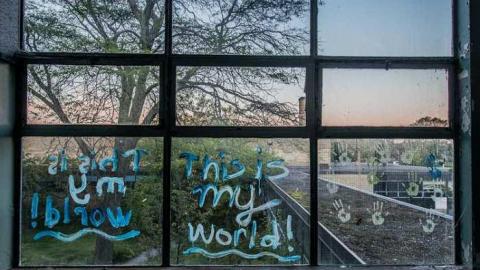 Mourning Classes - Alderwood-Collegiate-Institute253.jpg