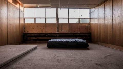 Mourning Classes - Alderwood-Collegiate-Institute232.jpg