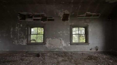 Sept. 2013 - Hung-Up-On-Line-8924.jpg