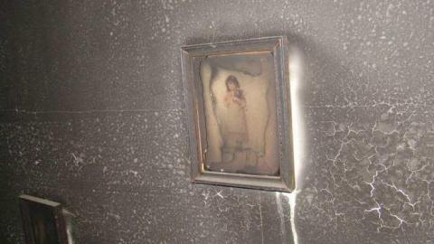 Three's Not A Crowd - 3-X-27--8192.jpg