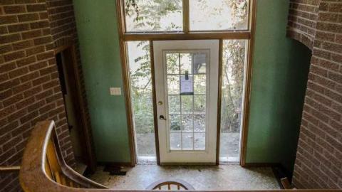 September 2013 - House-In-The-Swamp123.jpg