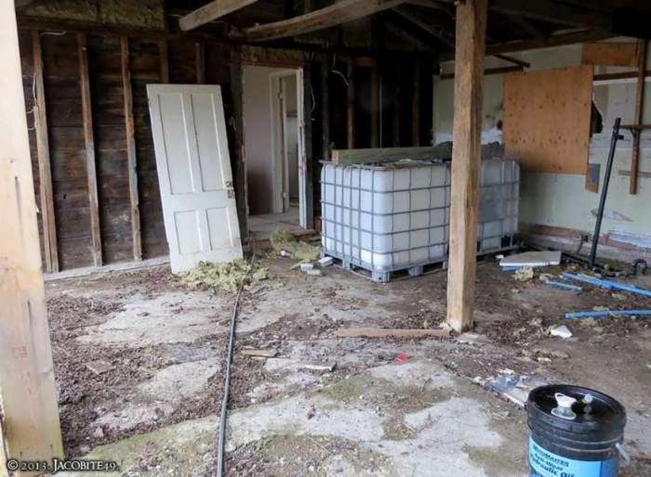 Hwy 56 Farm - binbrook-rd-farm7-apr8-13.jpg